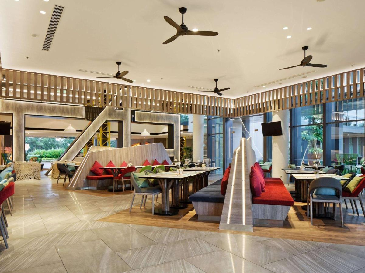 Ibis Styles Batam Nagoya Hotell Eksteriør bilde
