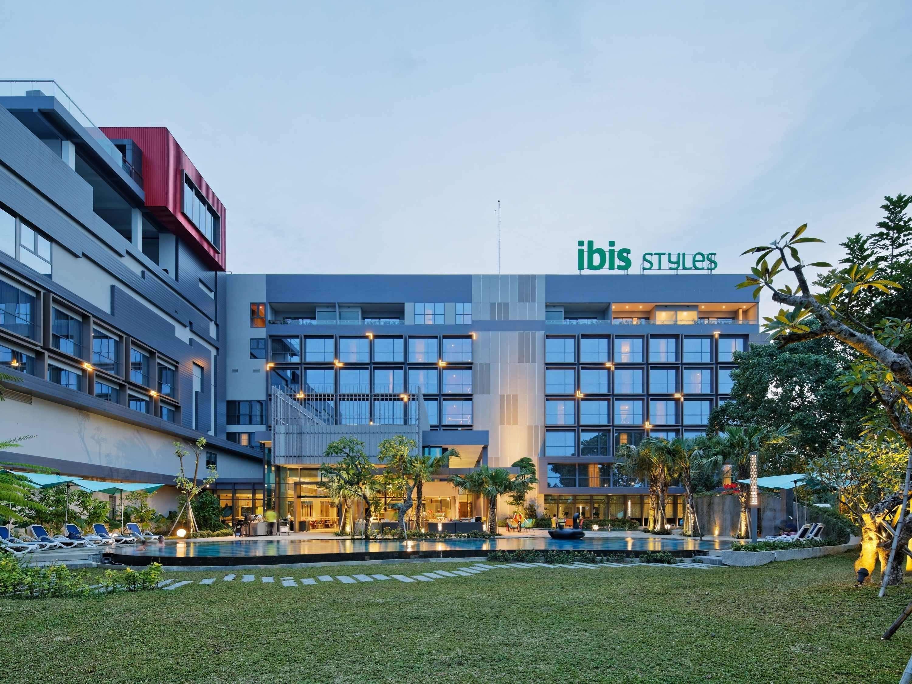 Ibis Styles Batam Nagoya Hotell Eksteriør bilde