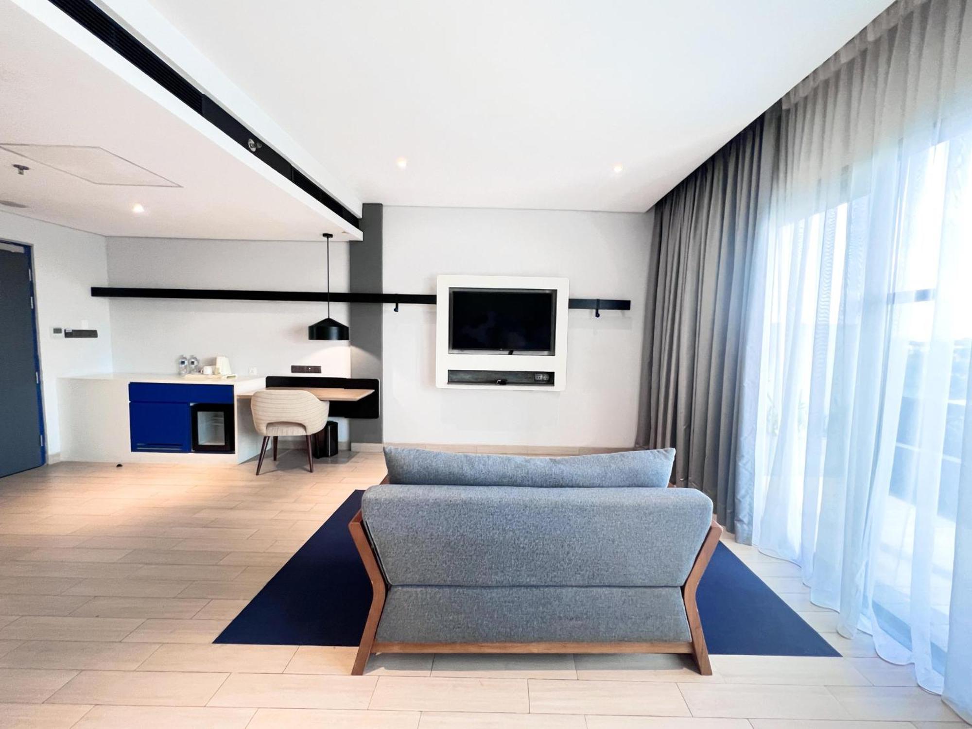 Ibis Styles Batam Nagoya Hotell Eksteriør bilde