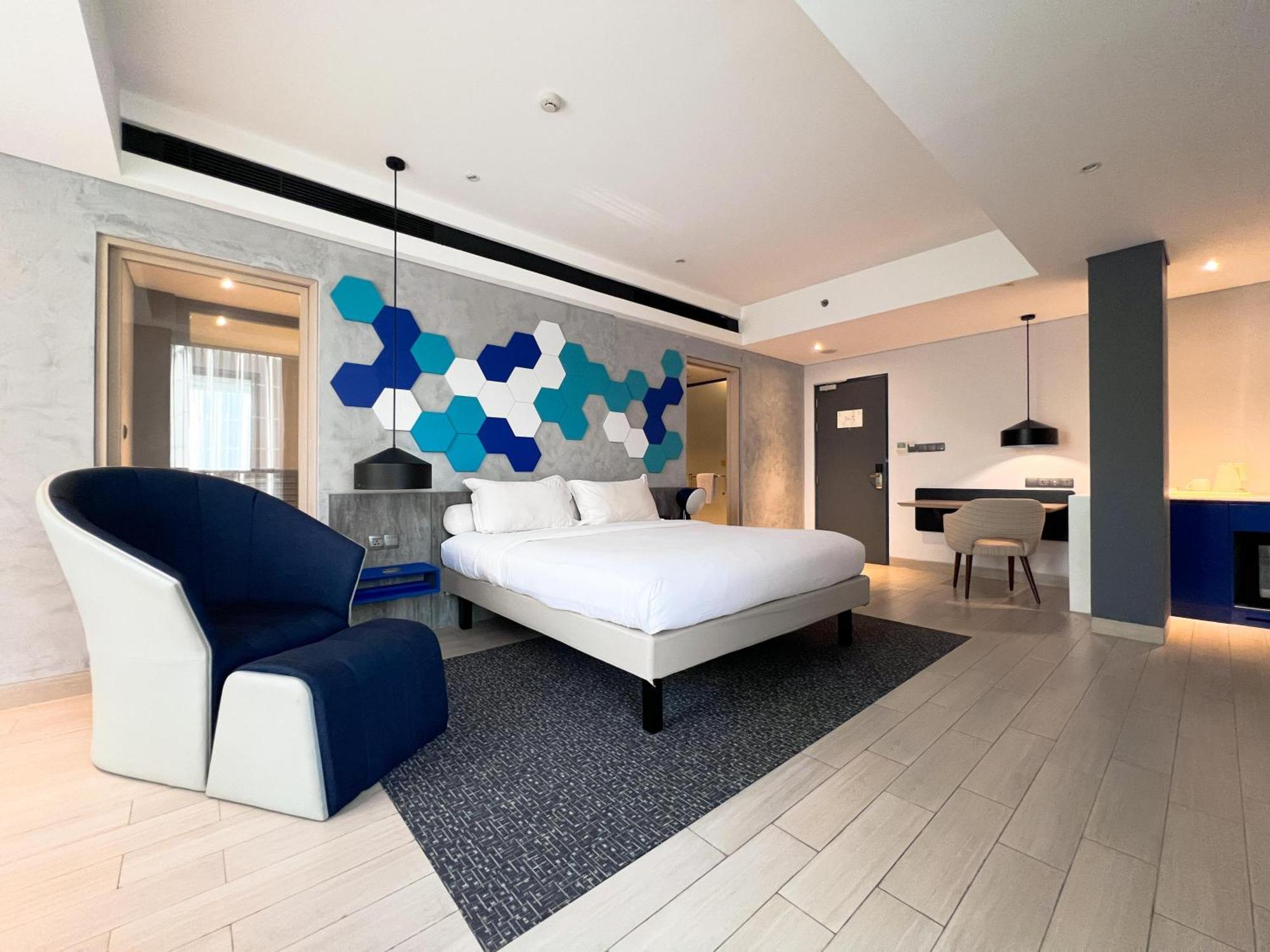 Ibis Styles Batam Nagoya Hotell Eksteriør bilde