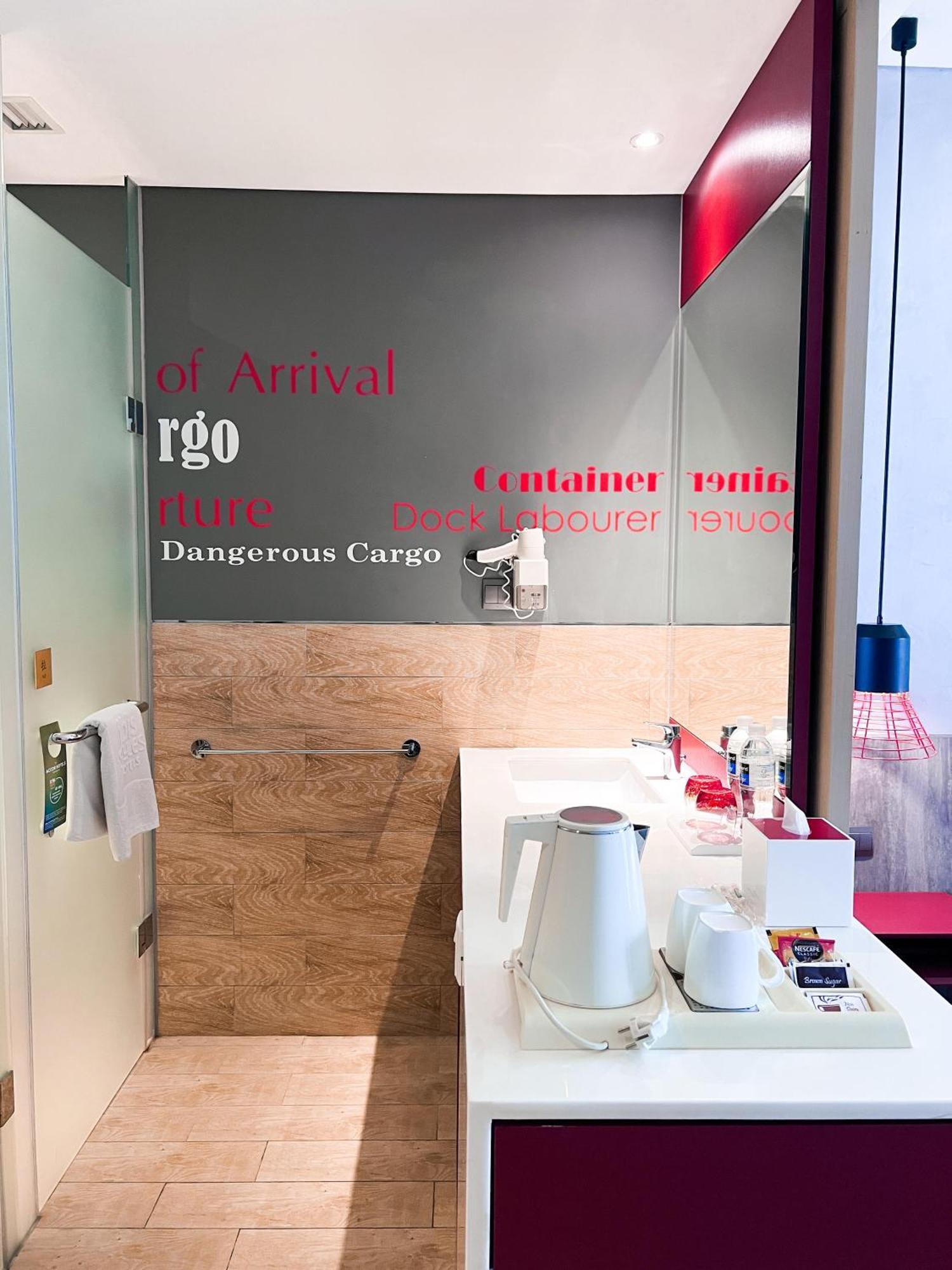 Ibis Styles Batam Nagoya Hotell Eksteriør bilde