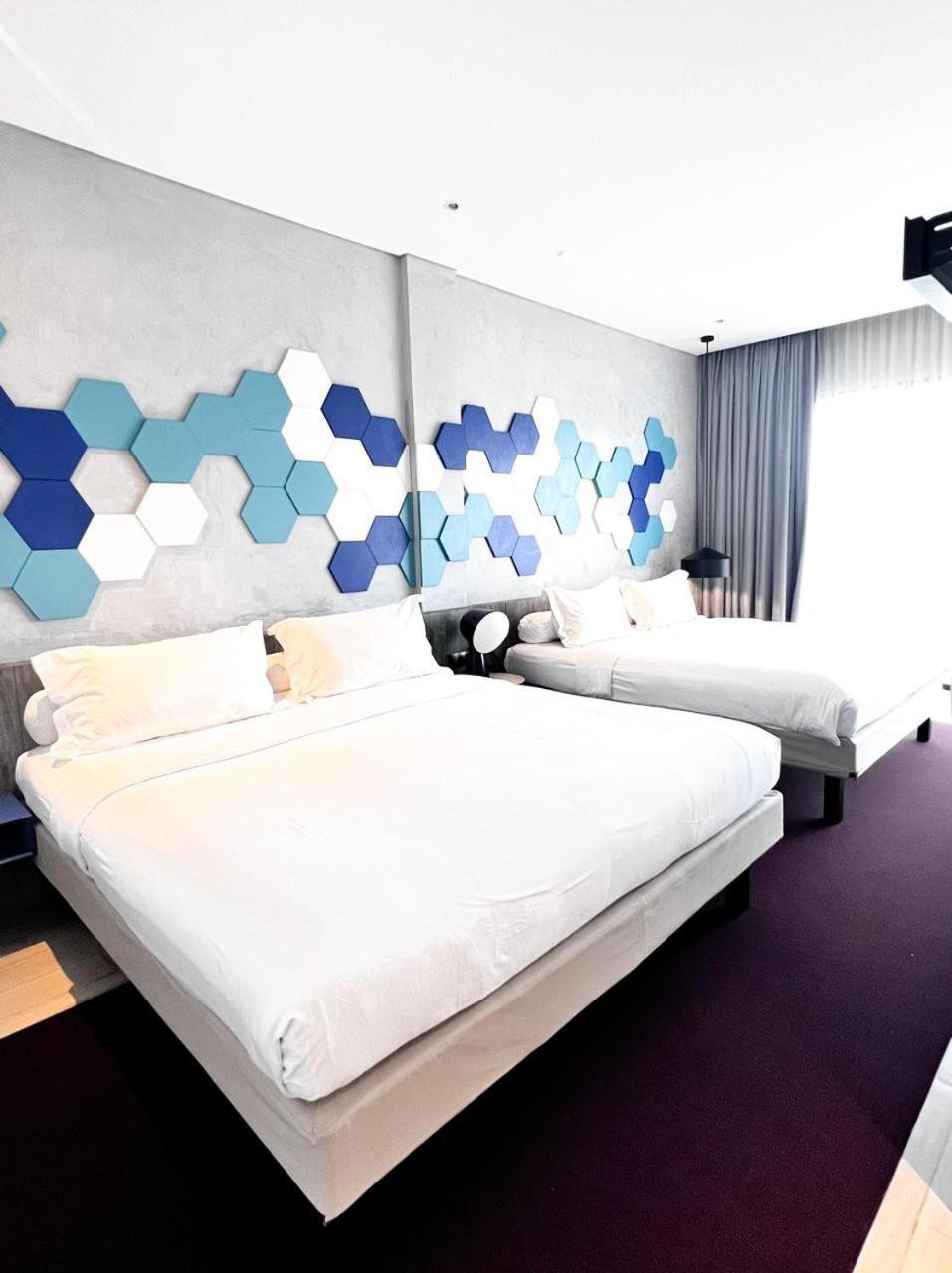 Ibis Styles Batam Nagoya Hotell Eksteriør bilde